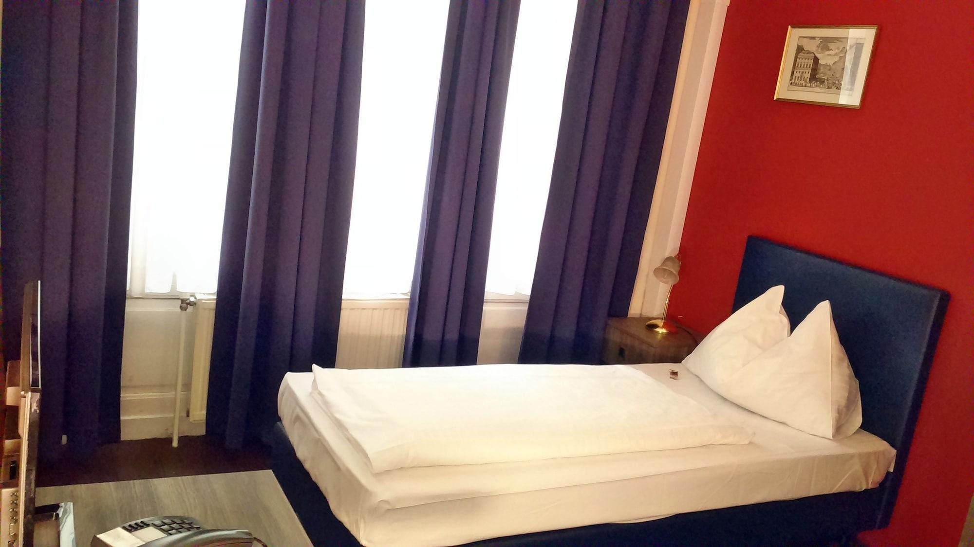 Hotel Pension Excellence Viena Exterior foto