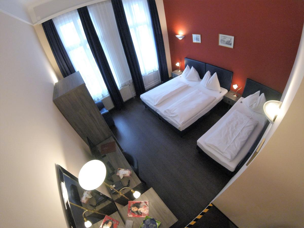 Hotel Pension Excellence Viena Exterior foto