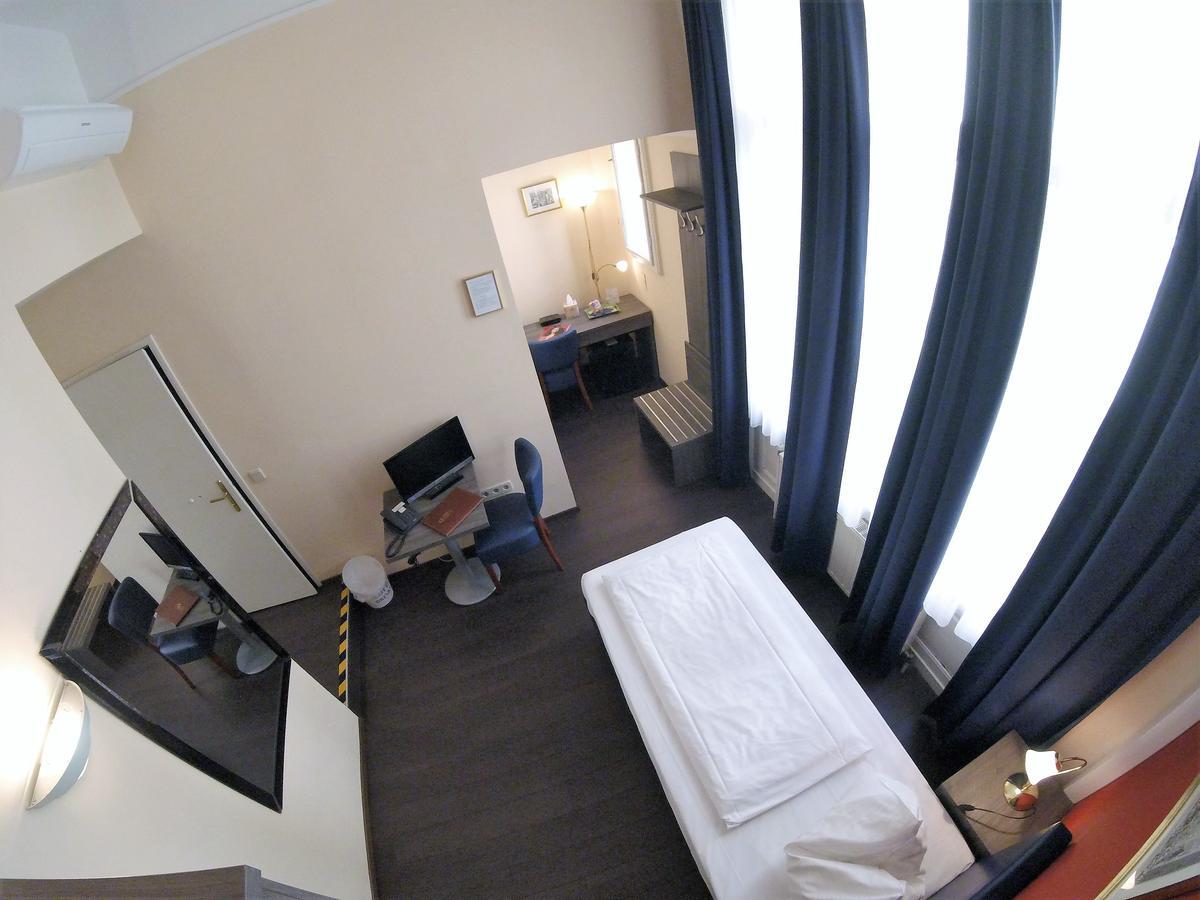 Hotel Pension Excellence Viena Exterior foto